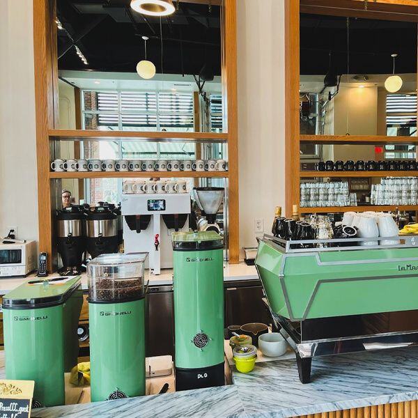 Coffee bar with machines to make specialty coffee's